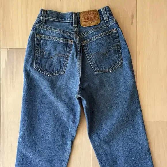 Vintage Levis 501 Jeans 25 Blue 80s Denim Made in USA Workwear Non Selvedge - Picture 7 of 10